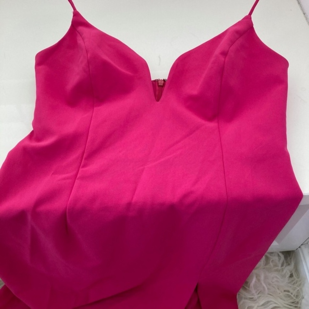 JILL STUART Plunging Sleeveless Dress - Picture 5 of 8